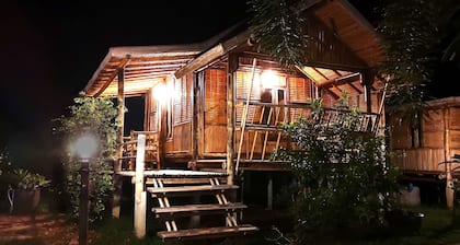 Tonmai Suites
