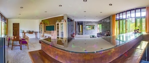 Reception - Tonmai Suites (Ko Lanta)
