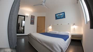 Superior Penthouse, Ocean View | Premium bedding, blackout curtains