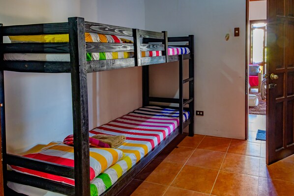 Single Room, Shared Bathroom | Rollaway beds, free WiFi