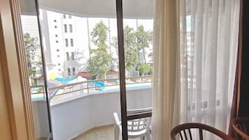 Standard Double or Twin Room, 1 Bedroom | Balcony