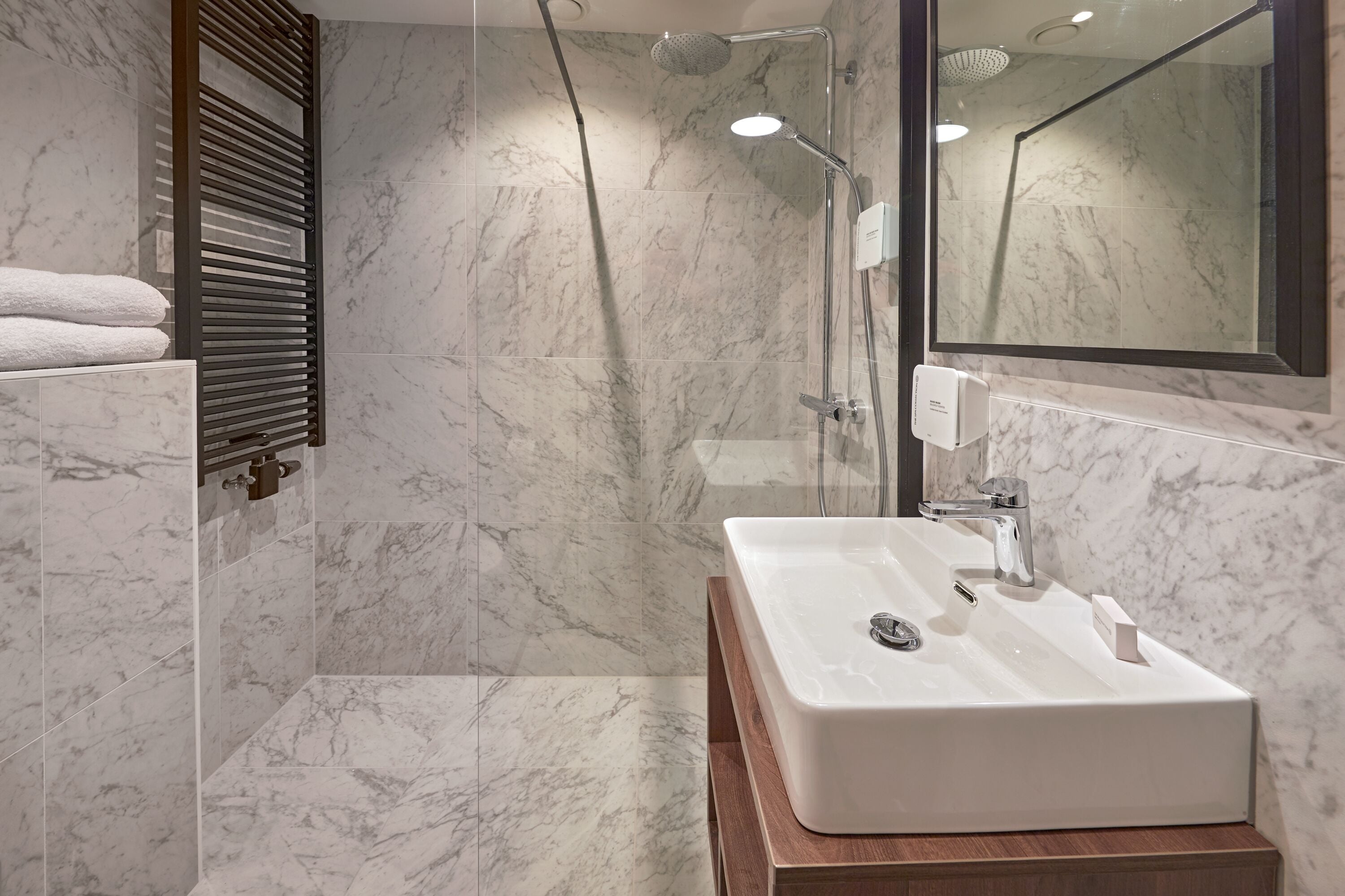 City Studio | Bathroom