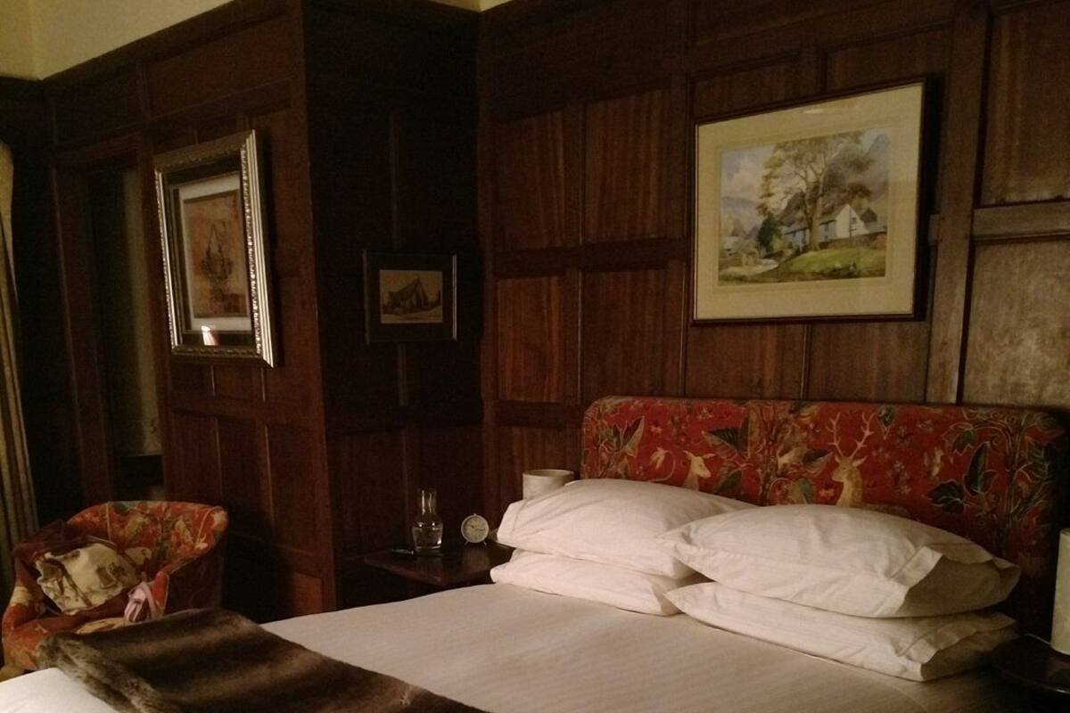 Double Room (Bedroom One)