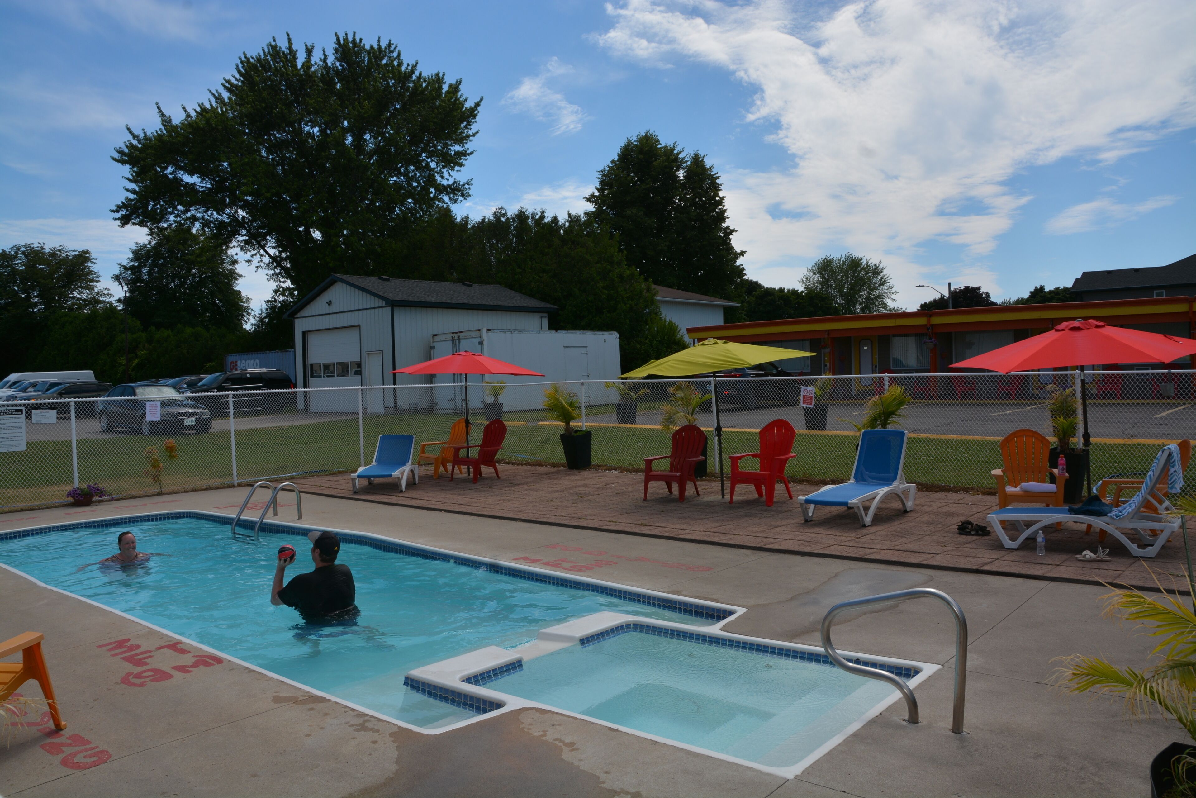 outdoor pool, pool loungers