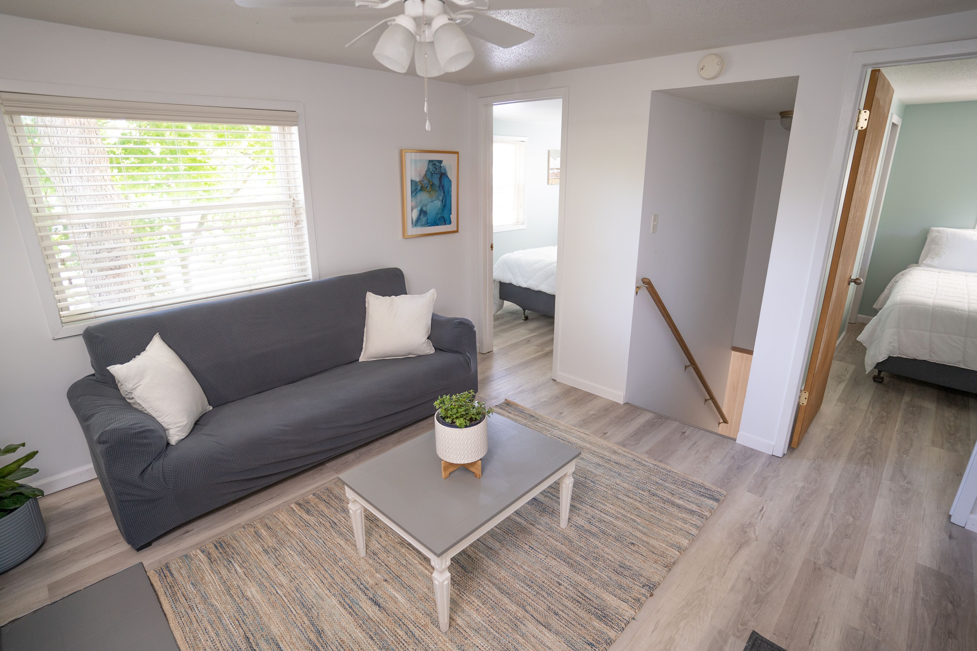 舒適平房 | 起居區 | 智慧型電視、付費電影、串流服務