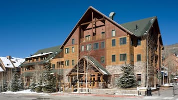 Condo, 1 Queen Bed with Sofa bed (Arapahoe Lodge 1 Bed 1 Bath ALJP) | Exterior