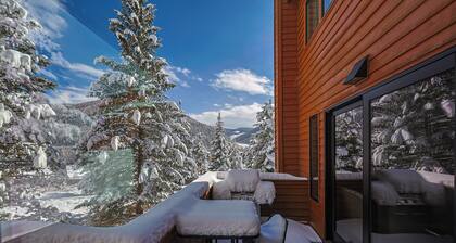 Tennis Townhome 2 Bed 2.5 Bath