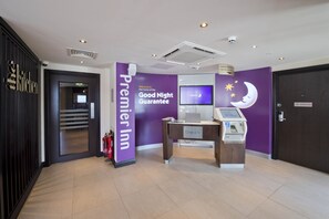 Reception - Premier Inn Penrith (Penrith)