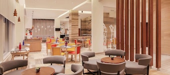 ibis Kochi City Centre Hotel