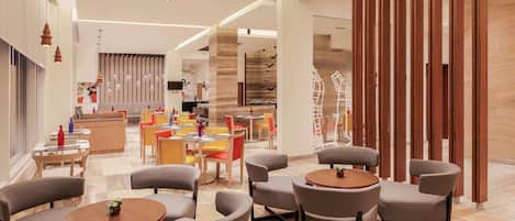 Daily buffet breakfast (INR 614 per person)