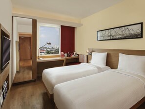 Premium bedding, minibar, in-room safe, desk