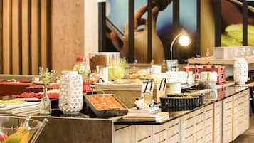 Daily buffet breakfast for a fee