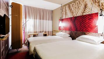 Standard Twin Room, 2 Twin Beds | In-room safe, desk, iron/ironing board, cribs/infant beds