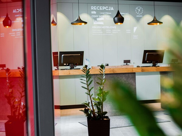 Bar (on property) - ibis Poznan Polnoc (Suchy Las)