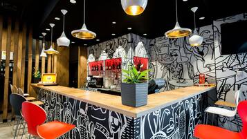 Bar (in der Unterkunft)