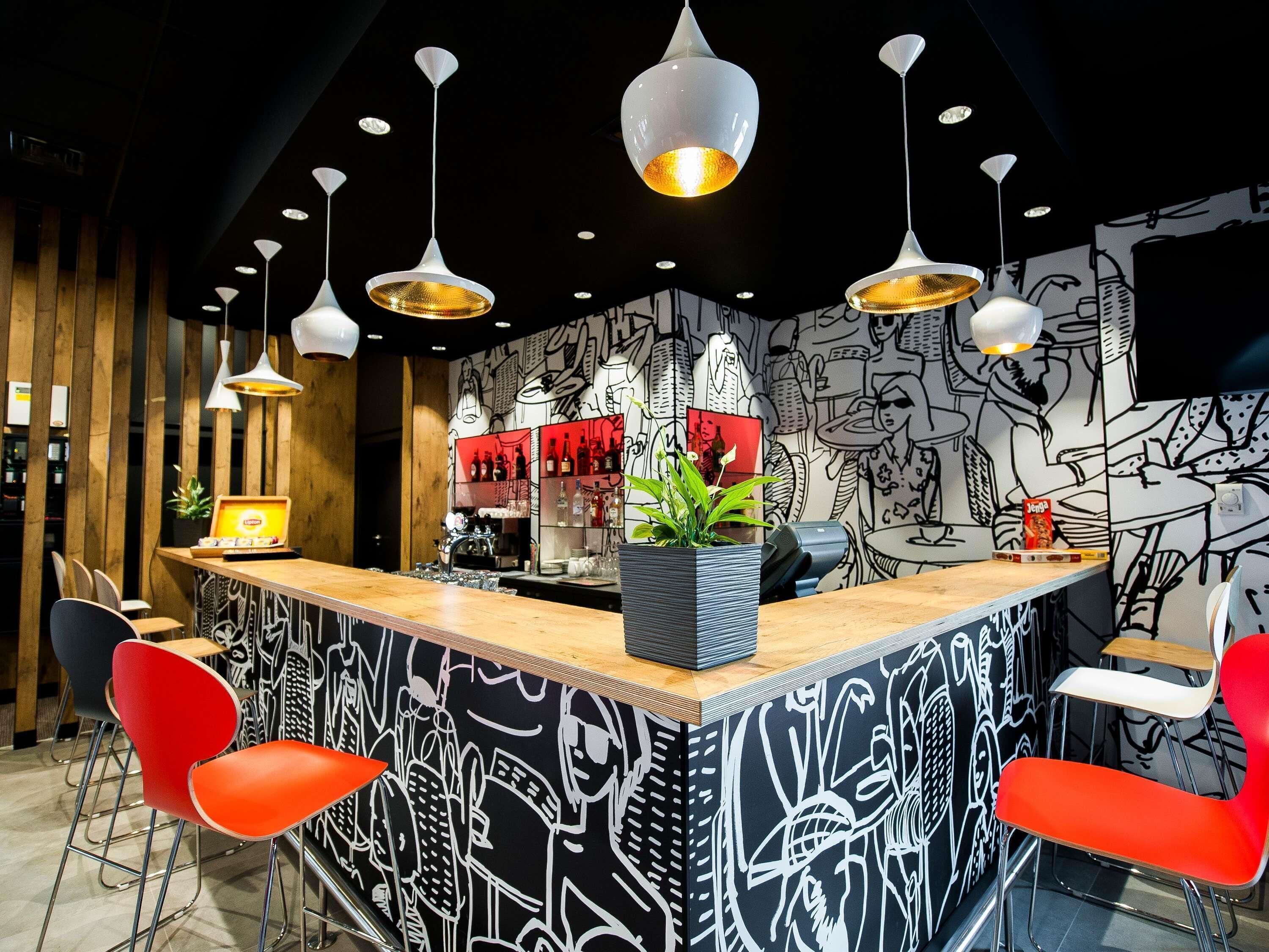 Bar (in der Unterkunft)