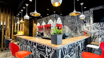 Bar (in der Unterkunft)