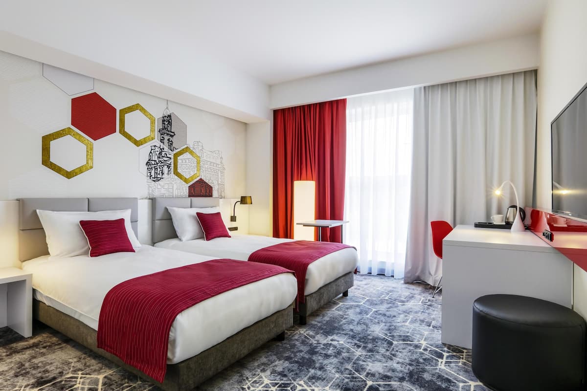 Coffres-forts dans les chambres, bureau