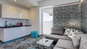 Superior Room, 1 King Bed with Sofa bed | In-room safe, desk, laptop workspace, blackout drapes