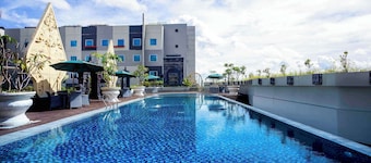 Grand Mercure Yogyakarta Adi Sucipto