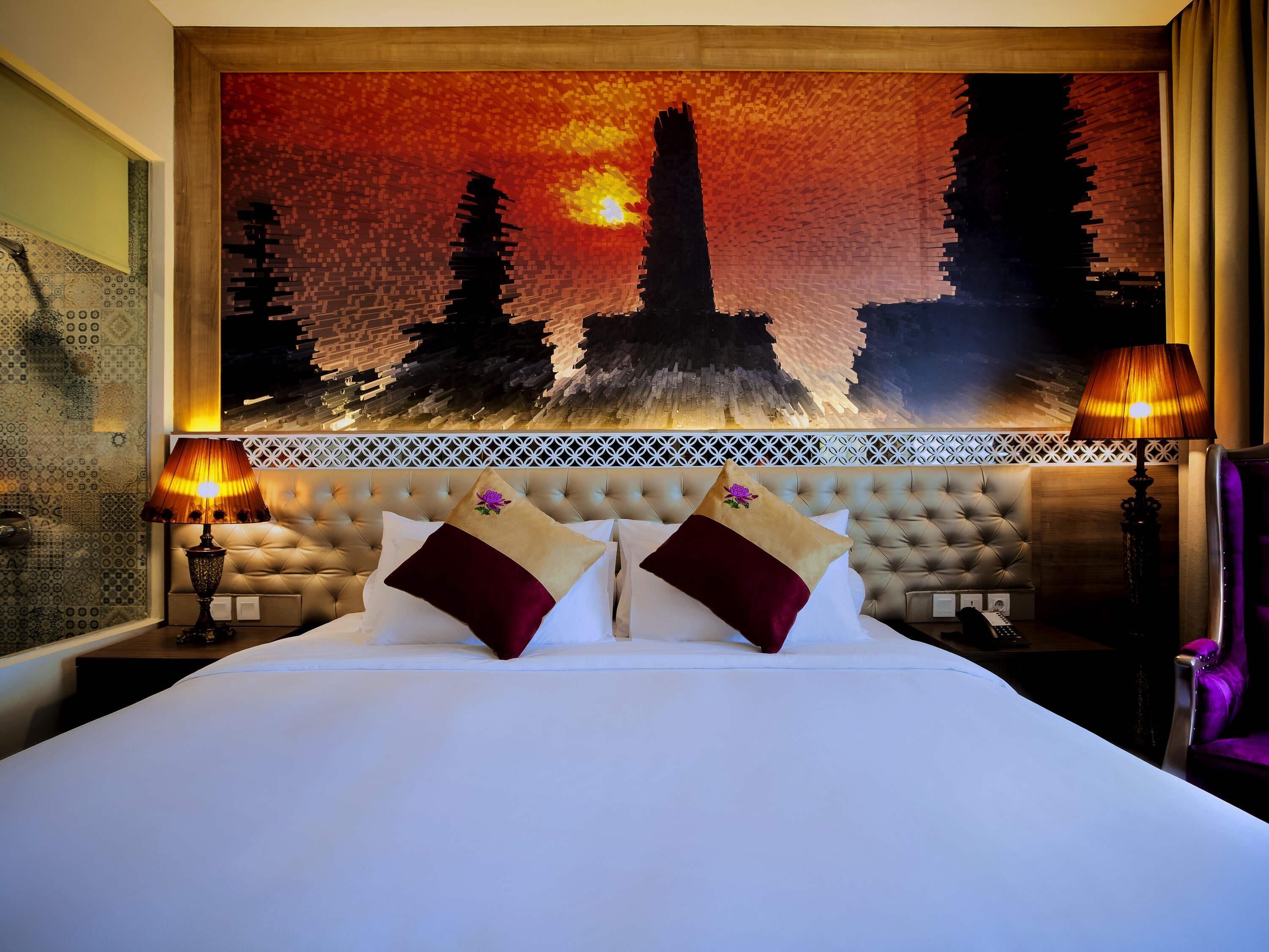 Minibar, in-room safe, desk, blackout curtains