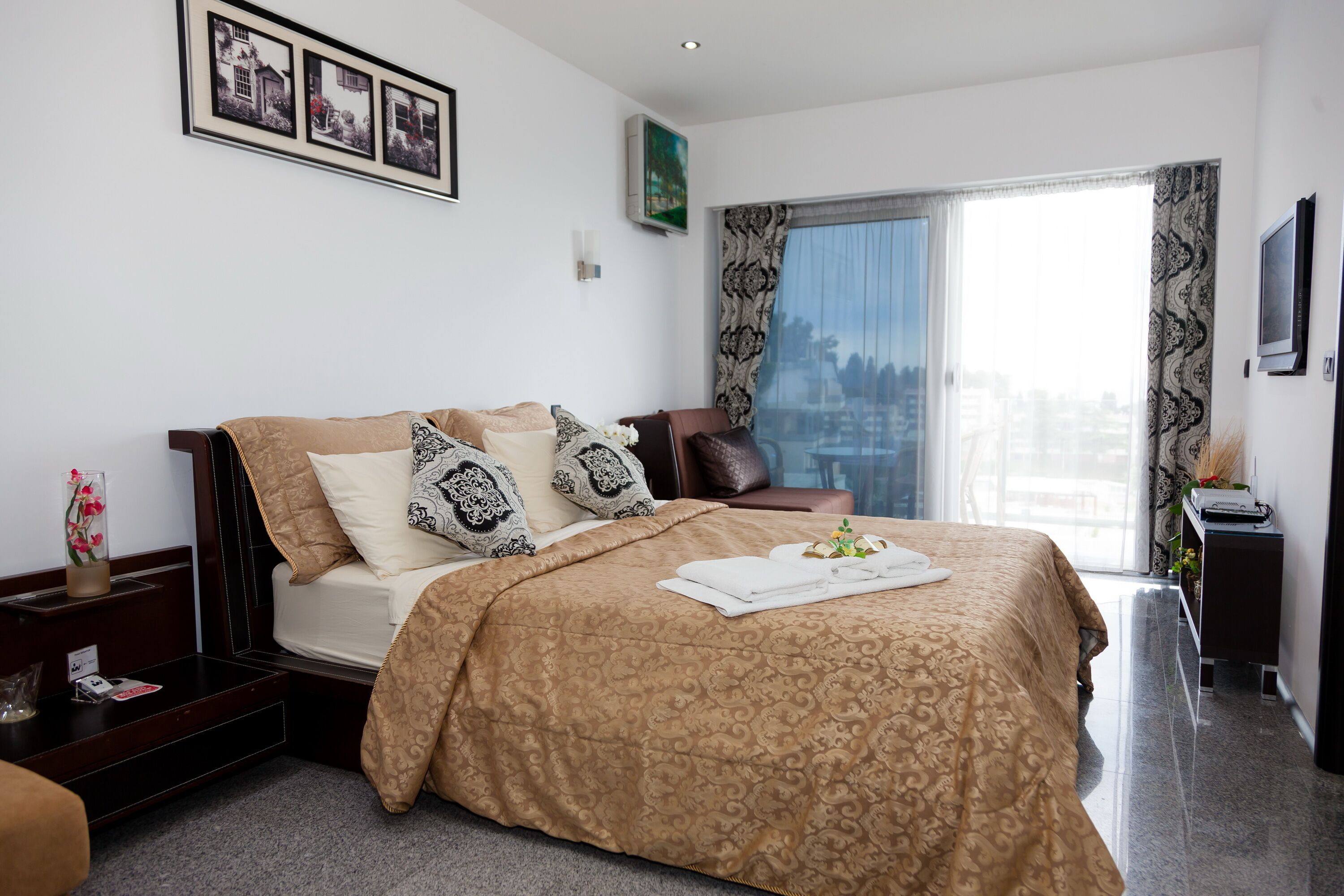 Hochwertige Bettwaren, kostenloses WLAN, Bettwäsche