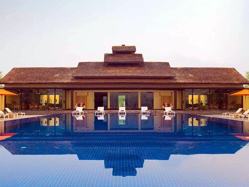Meghauli Serai, A Taj Safari Lodge