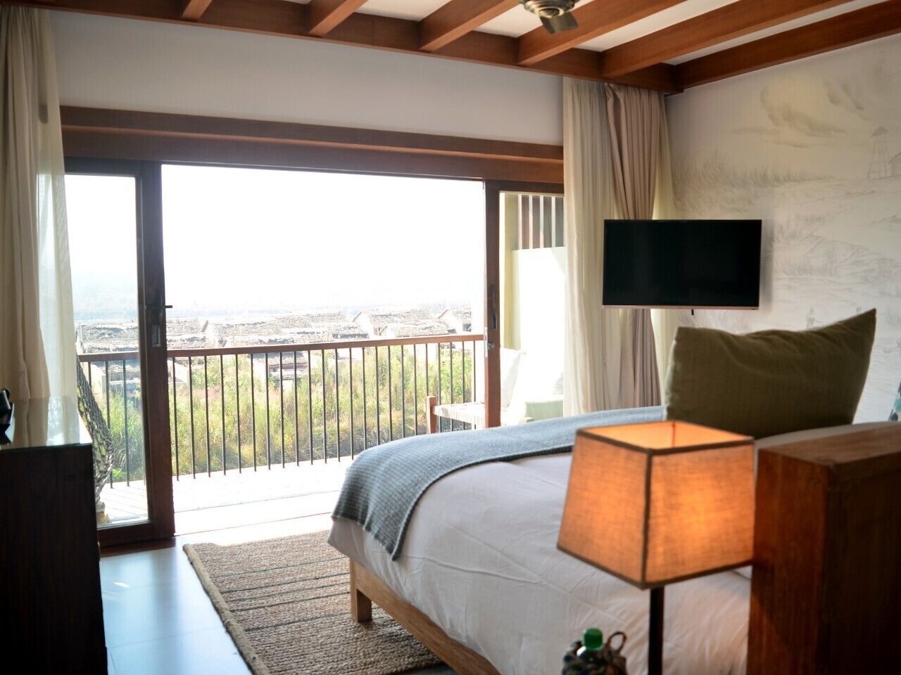 Zimmer (Chitwan, Lotus Pond View) | Hochwertige Bettwaren, Minibar, Zimmersafe, Schreibtisch