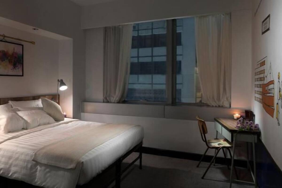 In-room safe, iron/ironing board (on request), free WiFi, bed sheets