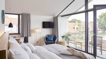 1 Schlafzimmer, hochwertige Bettwaren, Zimmersafe, Schreibtisch