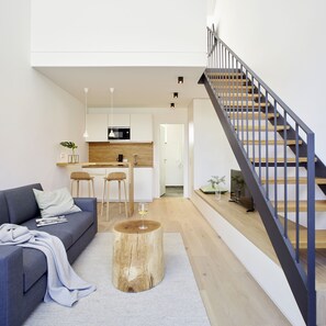 Superior Studio | Premium bedding, in-room safe, desk, laptop workspace - WohnGut Wolfsburg (Wolfsburg)