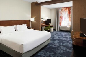 Suite, 1 King Bed with Sofa bed | Premium bedding, in-room safe, desk, laptop workspace - Fairfield Inn & Suites by Marriott Geneva Finger Lakes (Geneva)