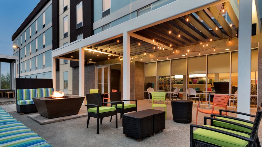 Home2 Suites by Hilton Cleveland Beachwood