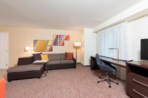 Smart TV, Netflix - Residence Inn Milwaukee West (Milwaukee)