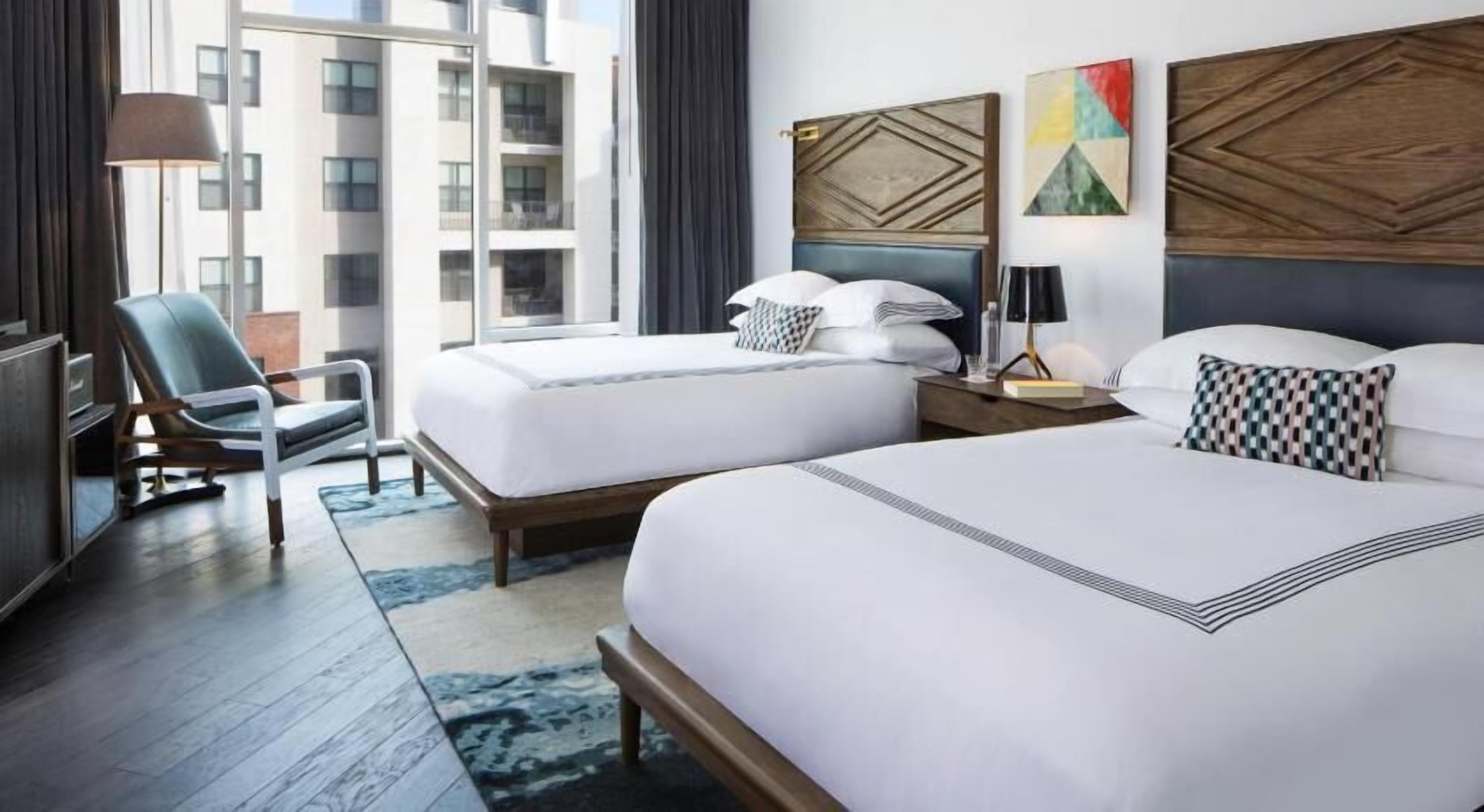 Egyptian cotton sheets, premium bedding, minibar, in-room safe