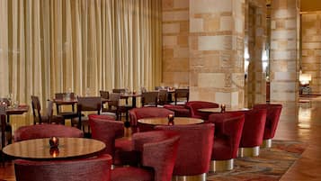 Daily cooked-to-order breakfast for a fee