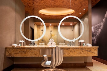 Free toiletries, hair dryer, bathrobes, towels at The Westin Nashville