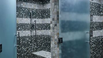 三溫暖烤箱、蒸氣室、美體療程、芳療、熱石按摩、深層組織按摩