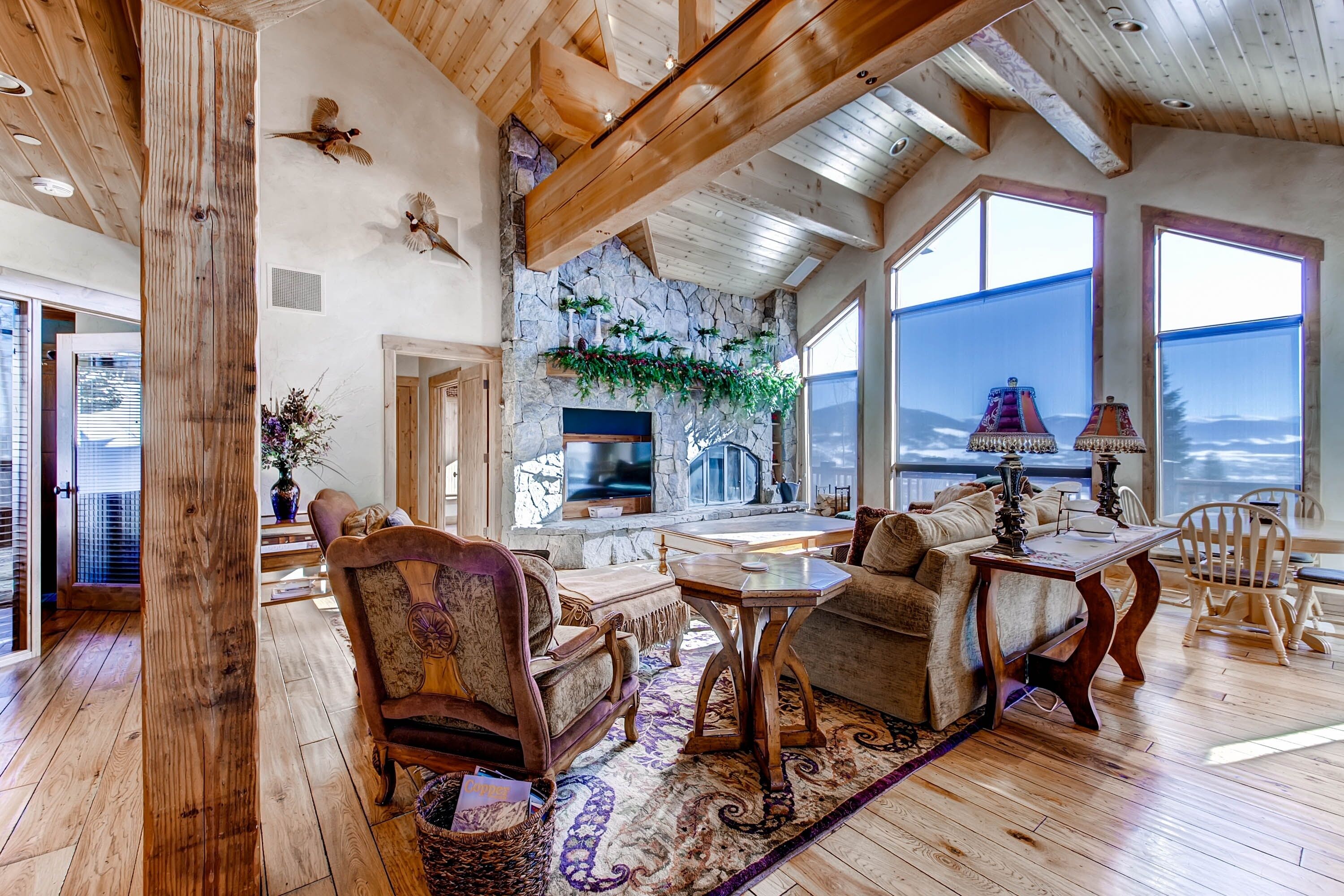 Rumah, 5 kamar tidur | Ruang keluarga | TV, perapian, pemutar DVD, dan komputer