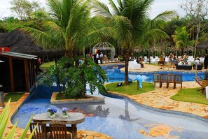 Outdoor pool, pool loungers