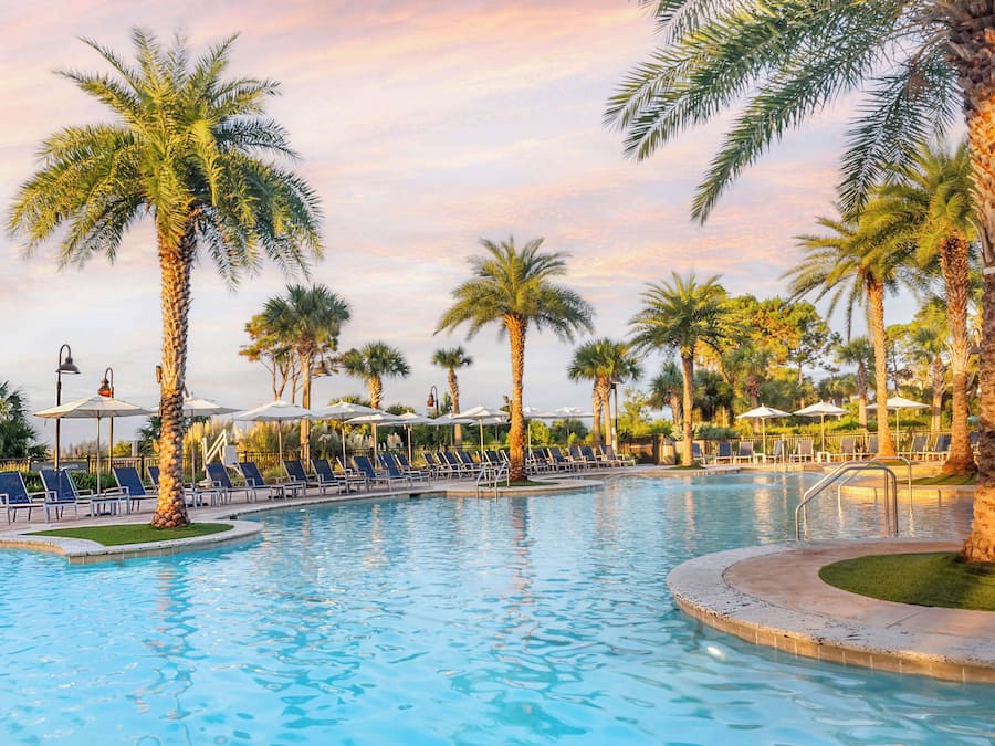 Outdoor pool, pool umbrellas, sun loungers