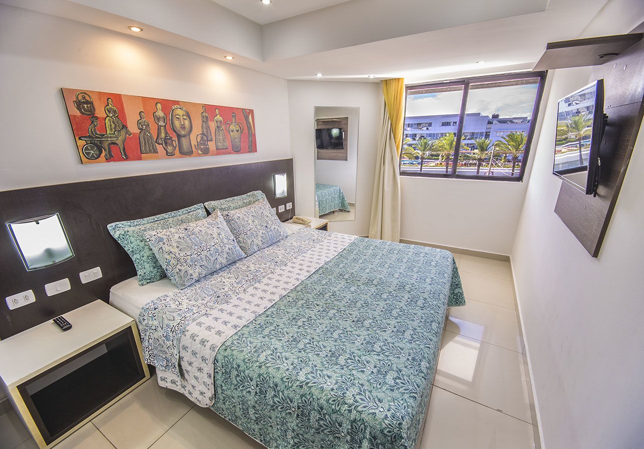 Luxury Studio, 1 Bedroom, Lanai, Beachside | 1 bedroom, in-room safe, individually furnished, blackout drapes