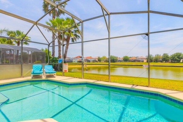 House, 4 Bedrooms | Pool