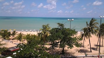 Pemandangan dari hartanah