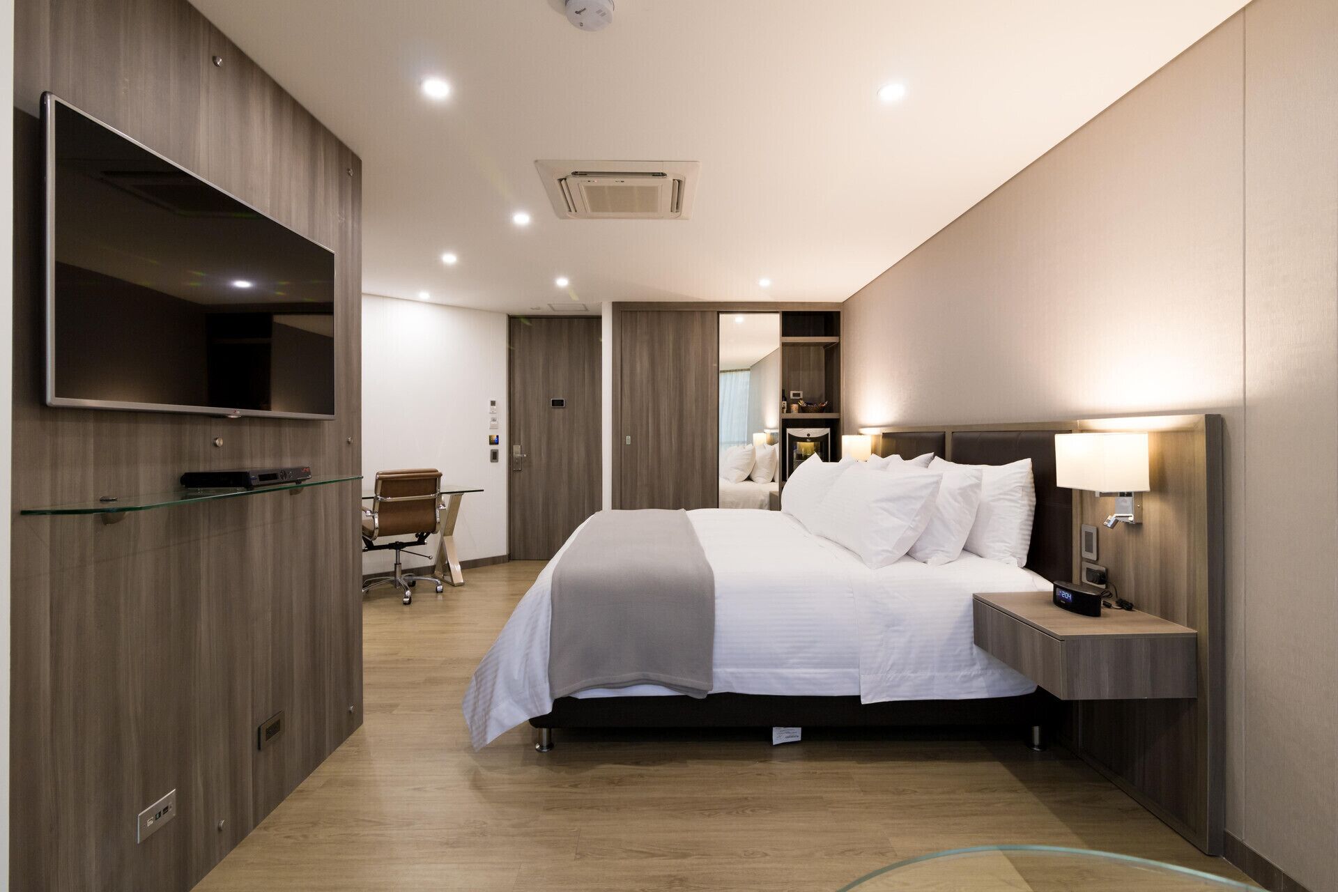 1 habitación, sábanas de algodón egipcio y ropa de cama de alta calidad 