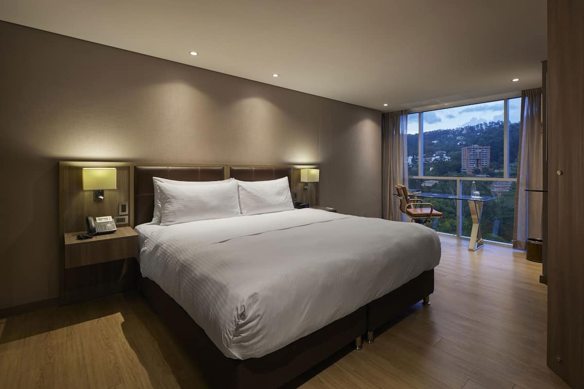 1 soverom, sengetøy i egyptisk bomull og sengetøy av topp kvalitet