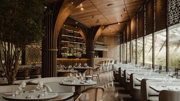 Se sirven almuerzos y cenas