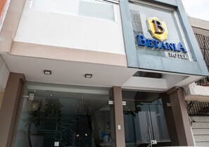 Front of property - Hotel Betania (Santa Marta)
