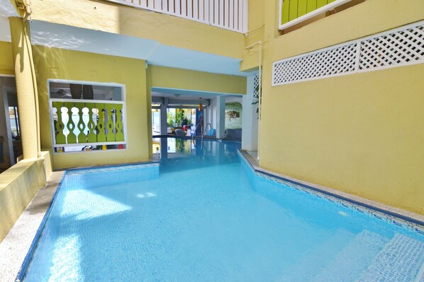 Indoor pool, outdoor pool