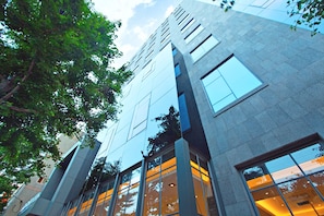 Exterior detail - GNB Hotel (Busan)